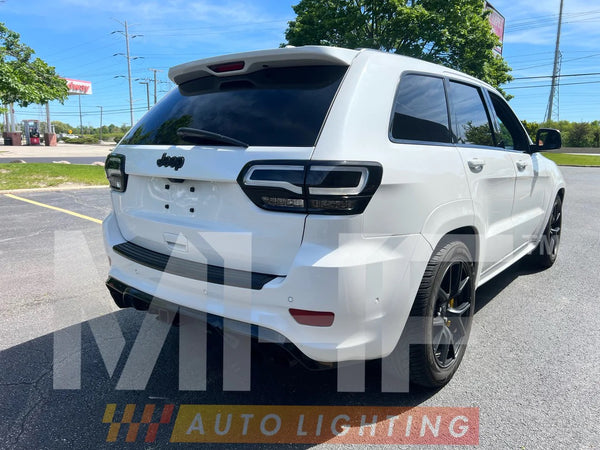 Clear LED Tail Lamps Painted Gloss Black Design 2014-2021 Jeep WK2