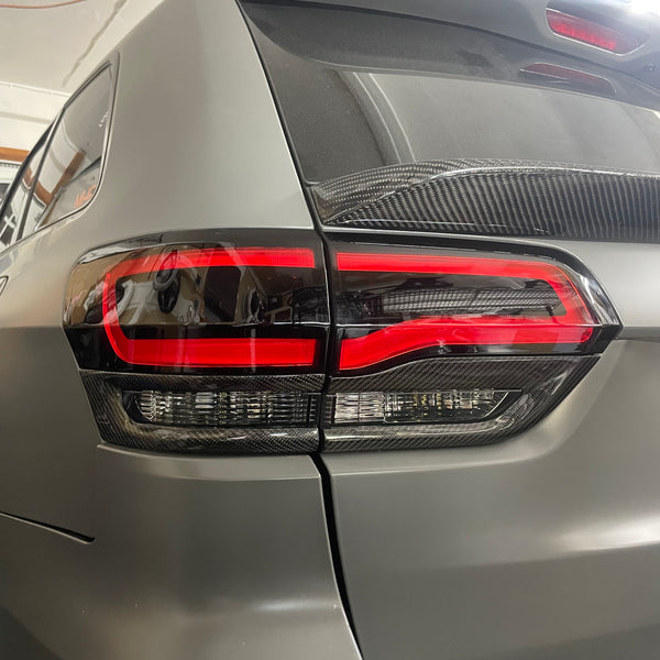 2014-2021 Jeep Grand Cherokee Carbon Tail Lamp Bezel Replacement