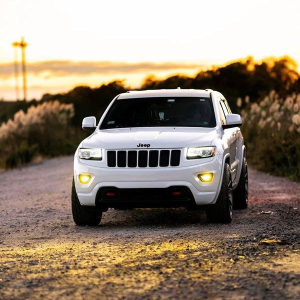 2014-2016 Jeep Grand Cherokee Black Projector switchback headlights